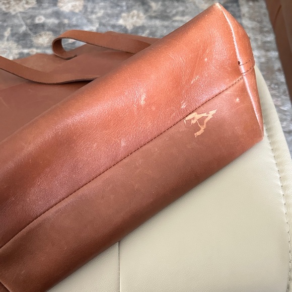 Madewell Leather Tote - Picture 5 of 8